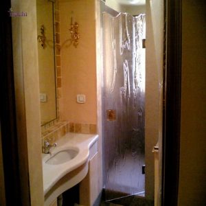 شیشه-تزیینی-در-درب-حمام